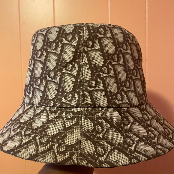 Dior Bucket Hat Authentic - Picture 2 of 4
